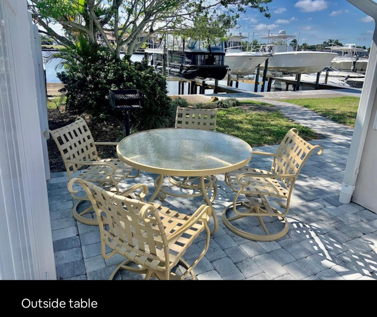 Cheerful Home With One Bedroom Cape Coral Esterno foto